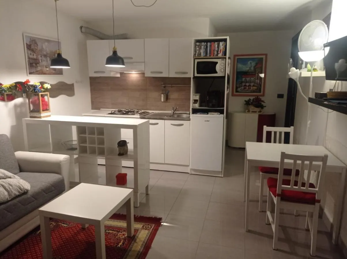 Villa Verde Bed And Breakfast Uggiate-Trevano